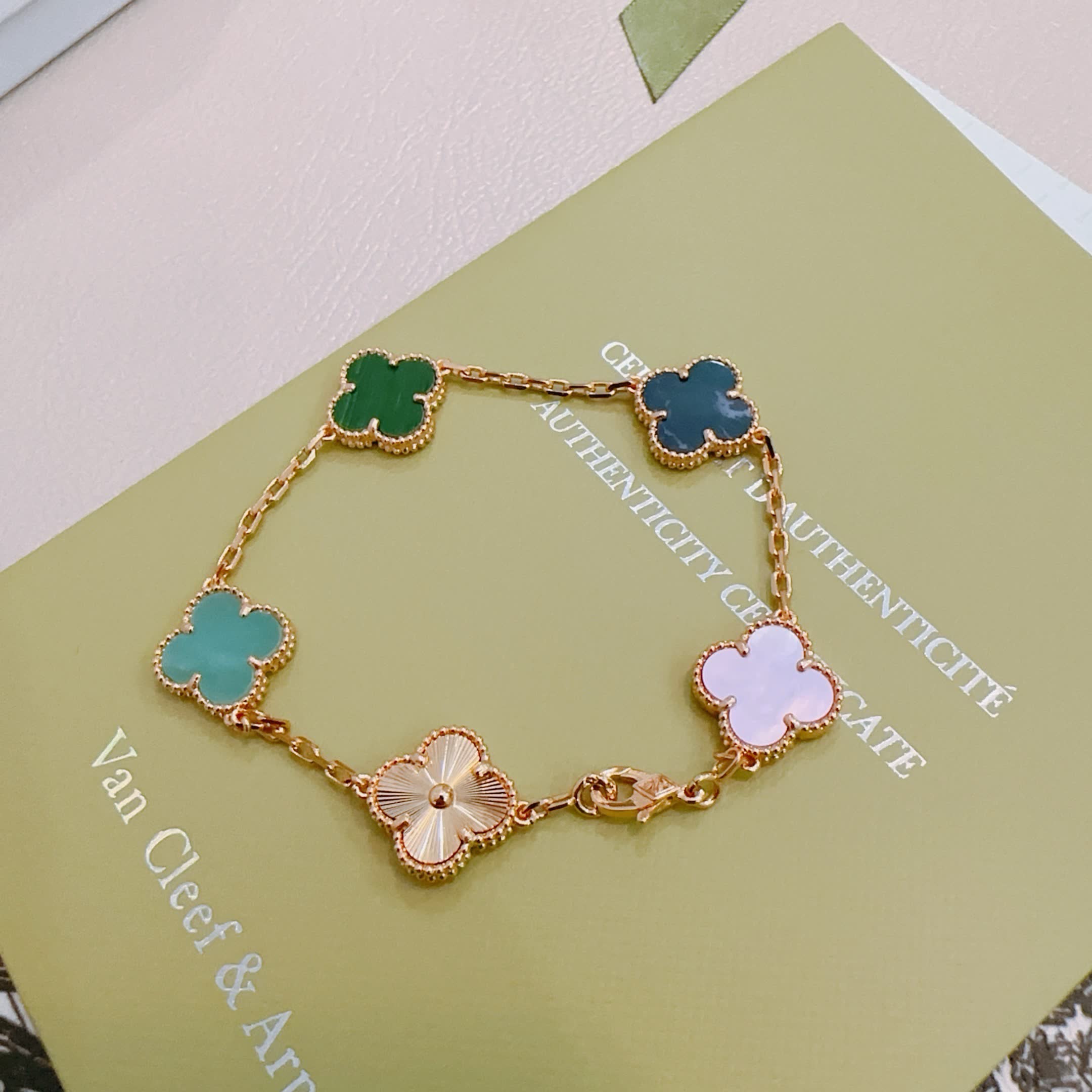 Van Cleef & Arpels Alhambra Bracelet Van Cleef & Arpels Alhambra Bracelet
